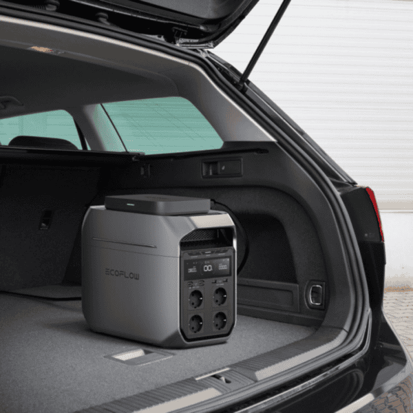 DELTA 3 Plus Power Station in gebruik in de auto