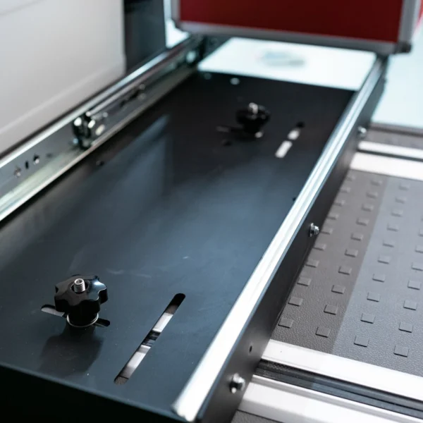 CampTools FLATKIT uitschuifframe keukenbox productfoto 3