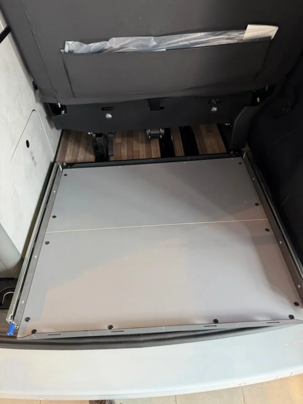 CampTools VW T7 California uitschuiflade productfoto 3